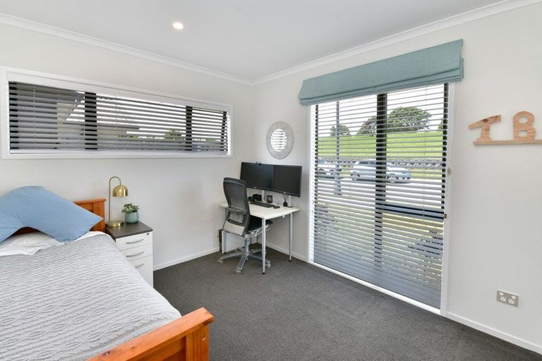 Photo of property in 47 Barcliff Terrace, Gulf Harbour, Whangaparaoa, 0930