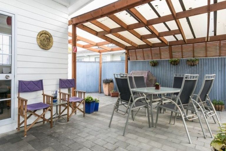 Photo of property in 87 Meeanee Road, Taradale, Napier, 4112