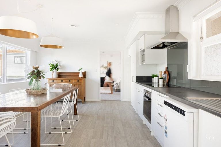 Photo of property in 208 Oceanbeach Road, Mount Maunganui, 3116