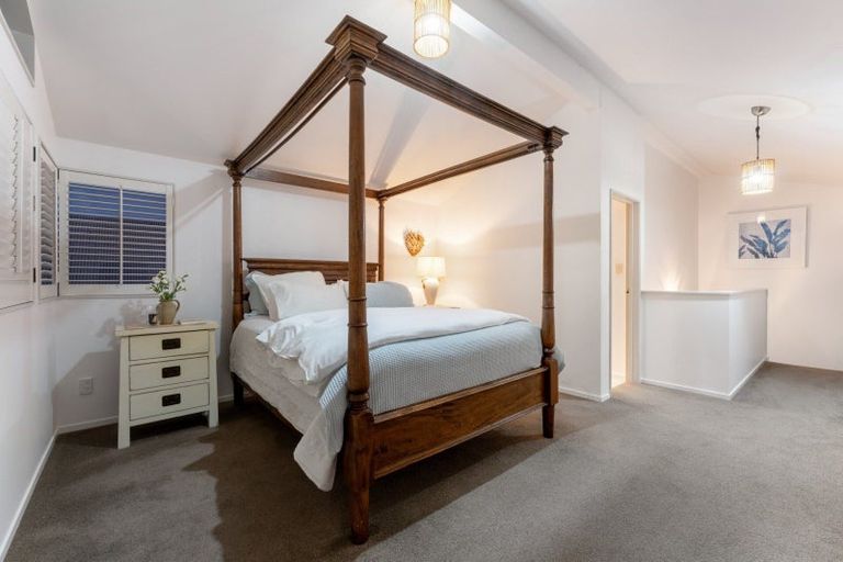 Photo of property in 960a Papamoa Beach Road, Papamoa Beach, Papamoa, 3118