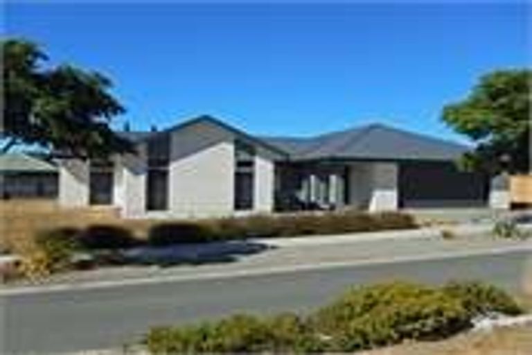 Photo of property in 31 Hammill Grove, Stoke, Nelson, 7011