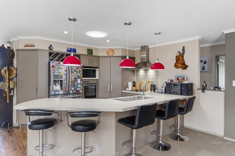 Photo of property in 24 Paradise Place, Matua, Tauranga, 3110