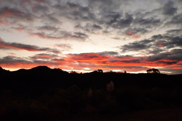 Photo of property in 130b Silverstream Falls Row, Whenuakite, Whitianga, 3591