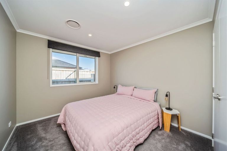Photo of property in 6 Papawhero Drive, Bell Block, New Plymouth, 4312