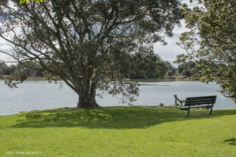 Photo of property in 10 Roretana Drive, Athenree, Katikati, 3177