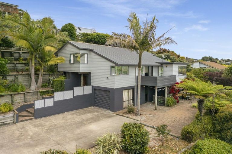 Photo of property in 37 Dingadee Street, Welcome Bay, Tauranga, 3112