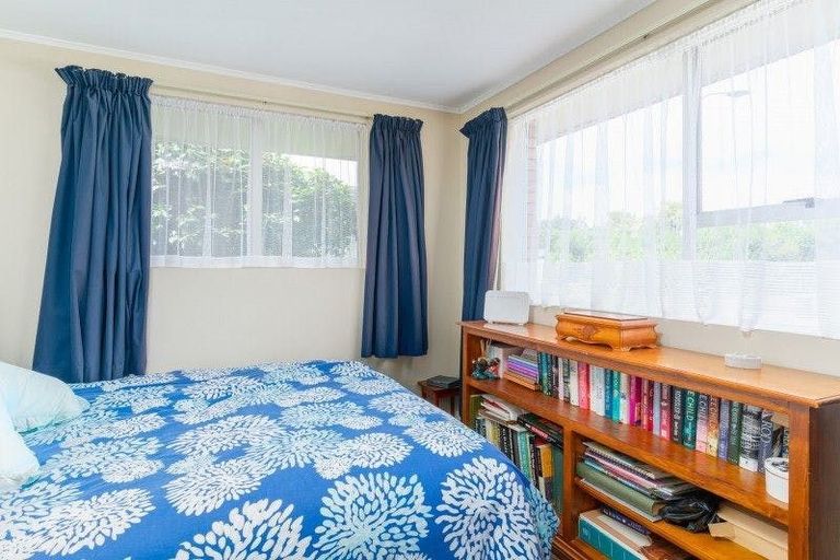 Photo of property in 9 Urella Place, Spreydon, Christchurch, 8024