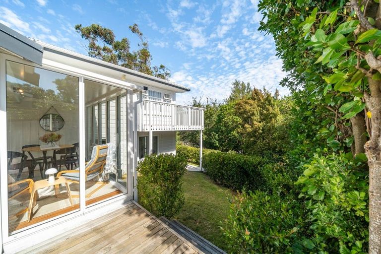 Photo of property in 54 Awatea Street, Ranui, Porirua, 5024