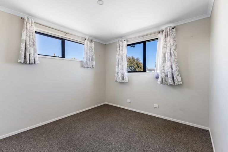 Photo of property in 7 Discovery Place, Marfell, New Plymouth, 4310