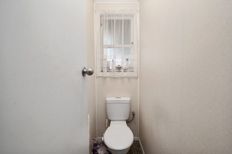 Photo of property in 82 Aotea Crescent, Tokoroa, 3420