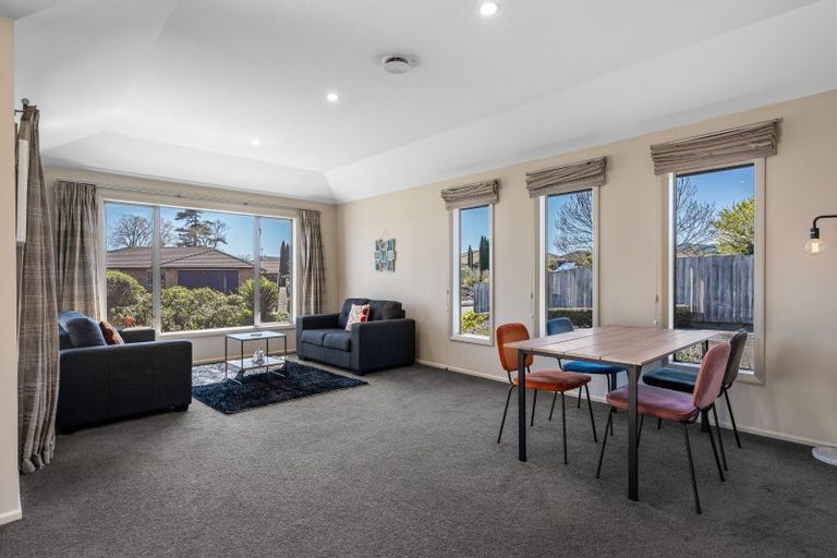 Photo of property in 2 Woodstock Place, Stoke, Nelson, 7011