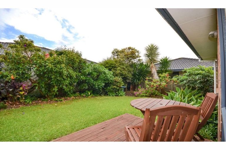 Photo of property in 1a Oakridge Drive, Kerikeri, 0230