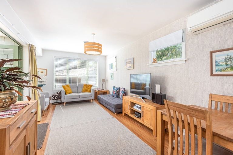 Photo of property in 81 Edward Avenue, Edgeware, Christchurch, 8013