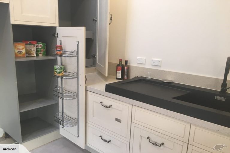 Photo of property in 46 Tairere Crescent, Rosehill, Papakura, 2113