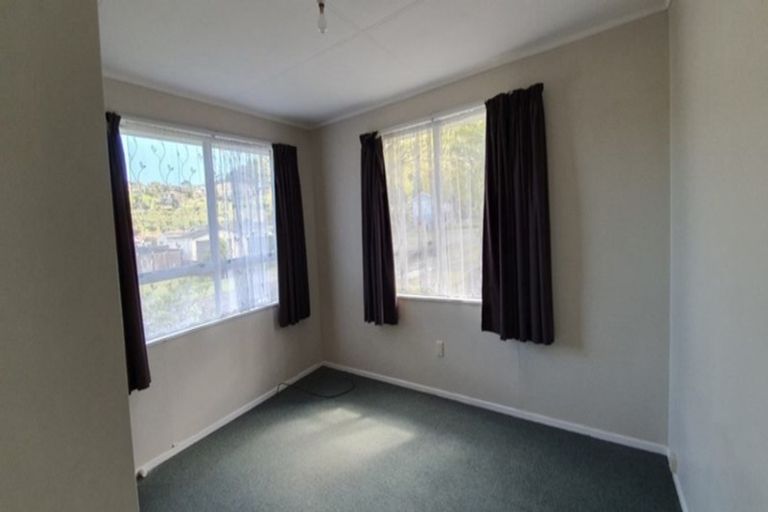 Photo of property in 12 Massey Street, Aramoho, Whanganui, 4500