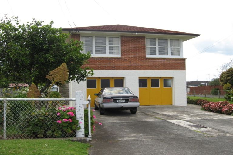 Photo of property in 1/36a Church Road, Mangere Bridge, Auckland, 2022