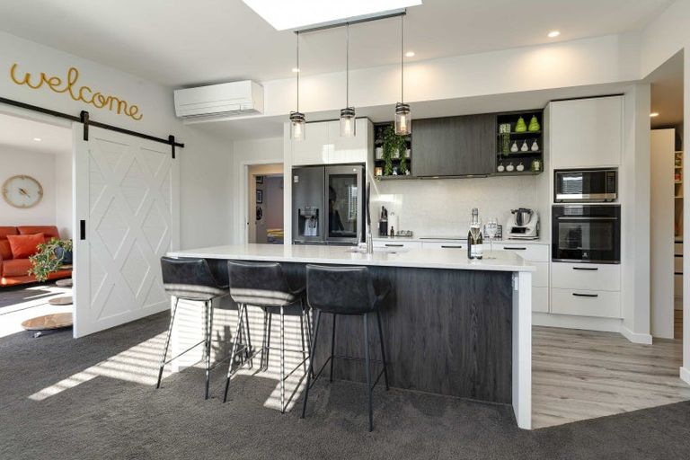 Photo of property in 1 Fraer Street, Cromwell, 9310