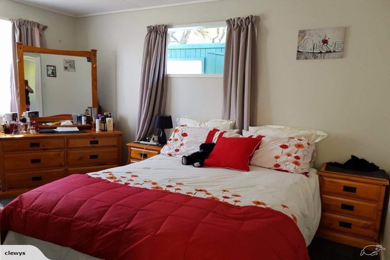 Photo of property in 10a Camellia Terrace, Maungaraki, Lower Hutt, 5010