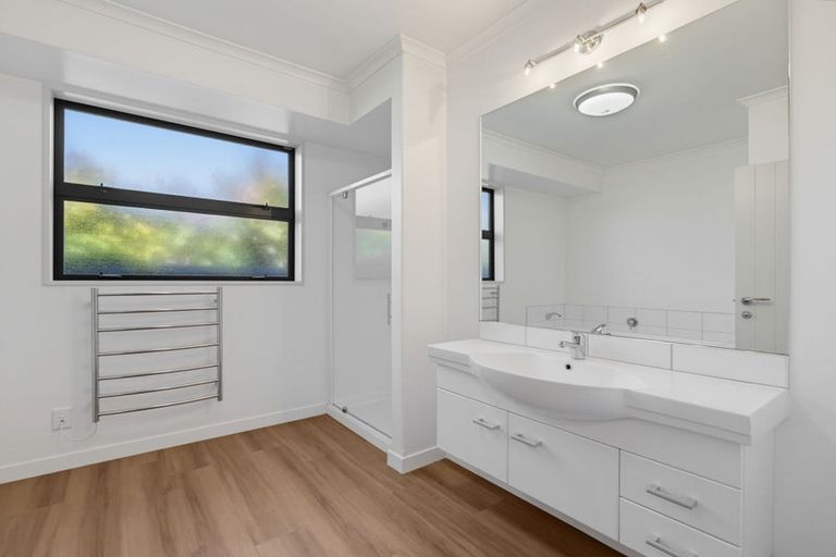 Photo of property in 17 Buckleys Terrace, Tinwald, Ashburton, 7700