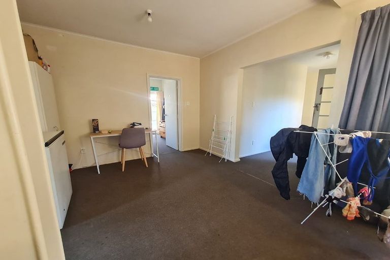 Photo of property in 2/111 Waimairi Road, Ilam, Christchurch, 8041