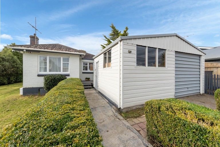 Photo of property in 10 Merton Street, Trentham, Upper Hutt, 5018