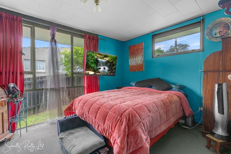 Photo of property in 185 Hurndall Street West, Maungaturoto, 0520