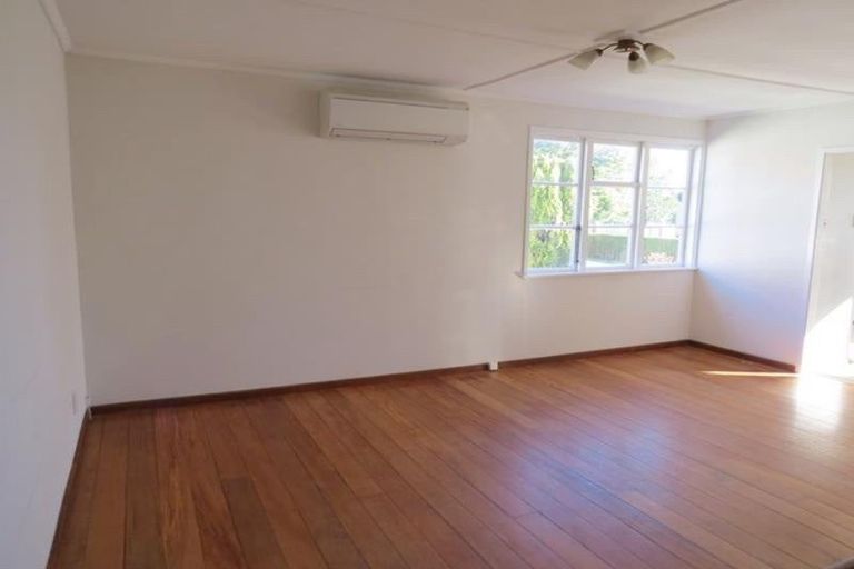 Photo of property in 312 Carrington Street, Vogeltown, New Plymouth, 4310