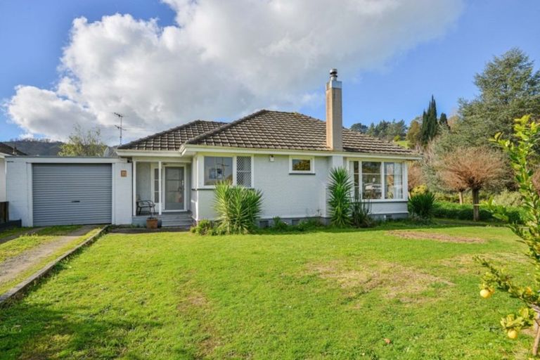 Photo of property in 11 Oswald Street, Mangapapa, Gisborne, 4010