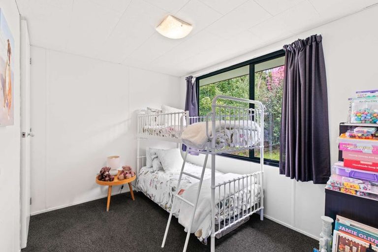 Photo of property in 28 Kotinga Avenue, Glen Eden, Auckland, 0602