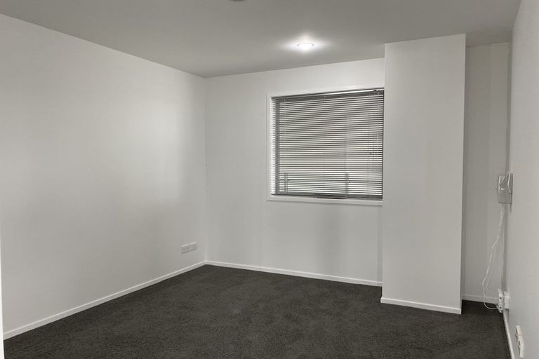 Photo of property in Bella Vista, 3d/84 Gunner Drive, Te Atatu Peninsula, Auckland, 0610