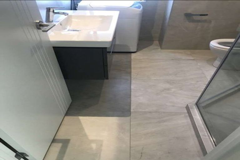 Photo of property in 2 Veneta Close, Flat Bush, Auckland, 2019