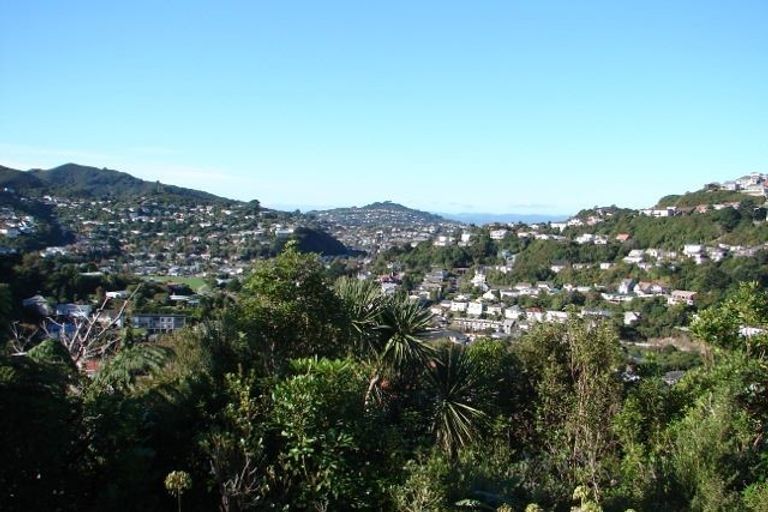 Photo of property in 99a Allington Road, Karori, Wellington, 6012