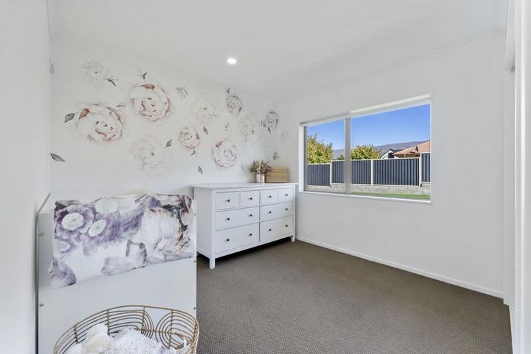 Photo of property in 58 Missy Crescent, Mount Pisa, Cromwell, 9383