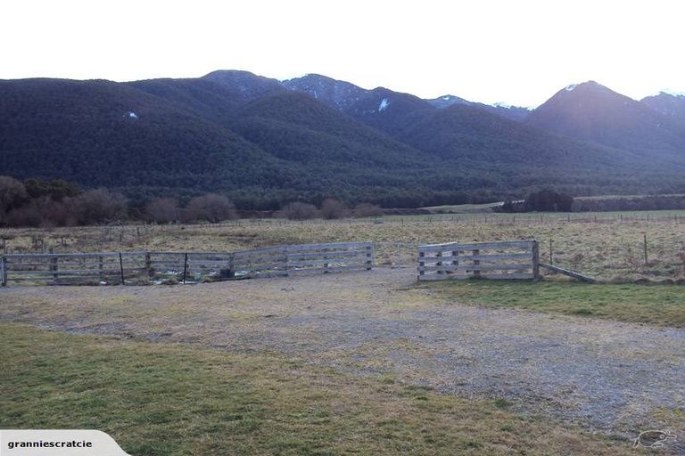 Photo of property in 2/65 Springs Road, Hornby, Christchurch, 8042