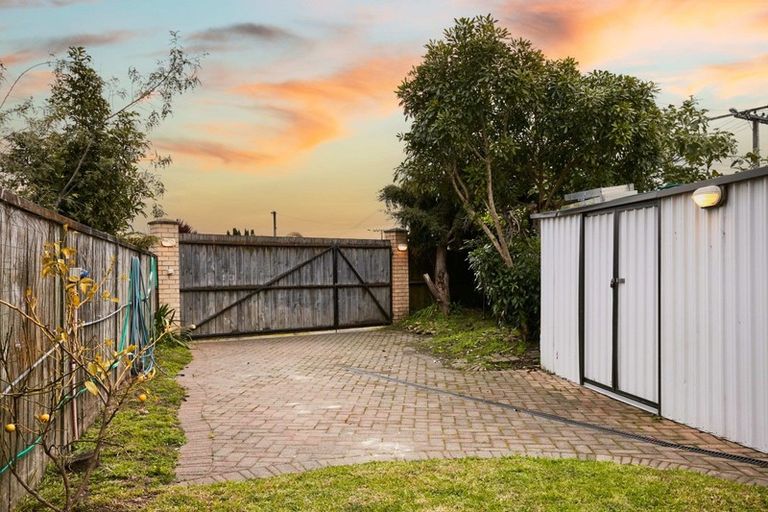 Photo of property in 5 Coulston Place, Riverdale, Gisborne, 4010