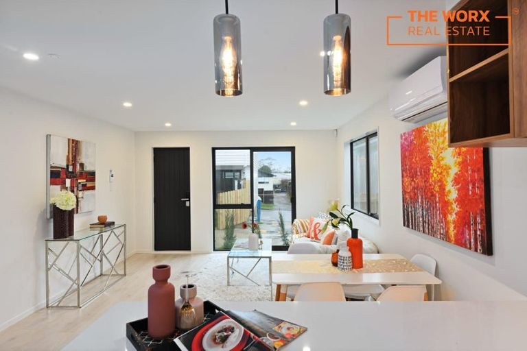 Photo of property in 118 Hyperion Drive, Randwick Park, Auckland, 2105