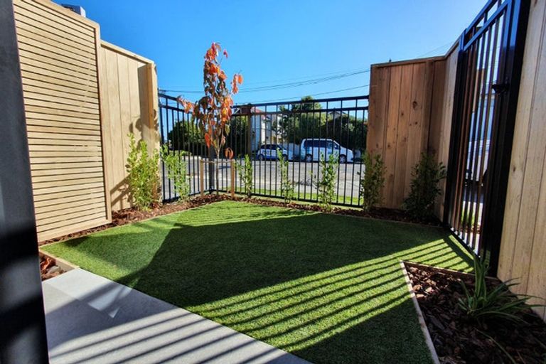 Photo of property in 1/64 Longfellow Street, Sydenham, Christchurch, 8023