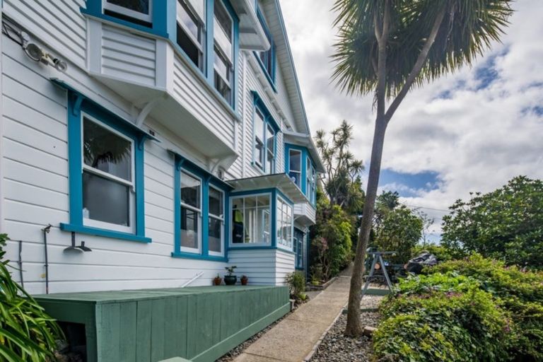 Photo of property in 78 Duncan Terrace, Kilbirnie, Wellington, 6022