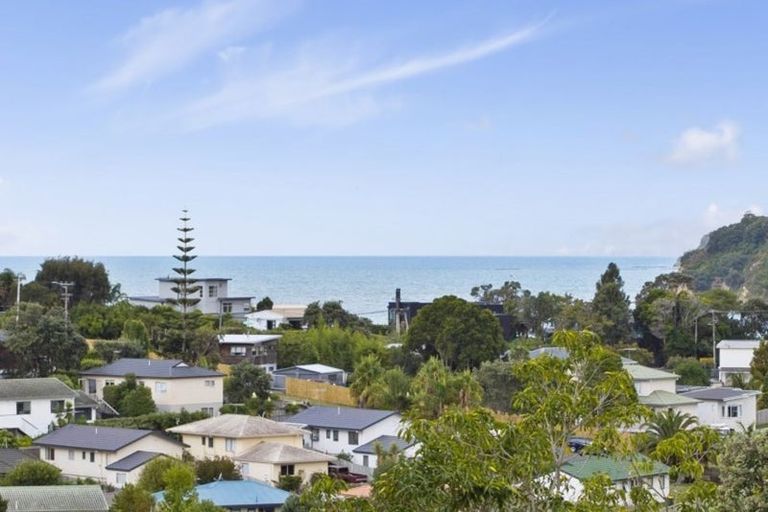 Photo of property in 6 Charlotte Street, Stanmore Bay, Whangaparaoa, 0932