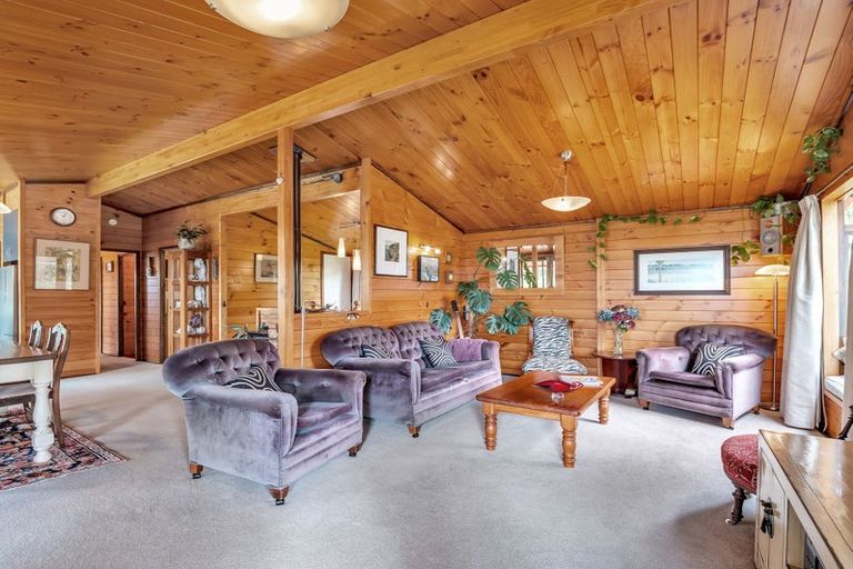 Photo of property in 20 Raniera Place, Springfield, Rotorua, 3015