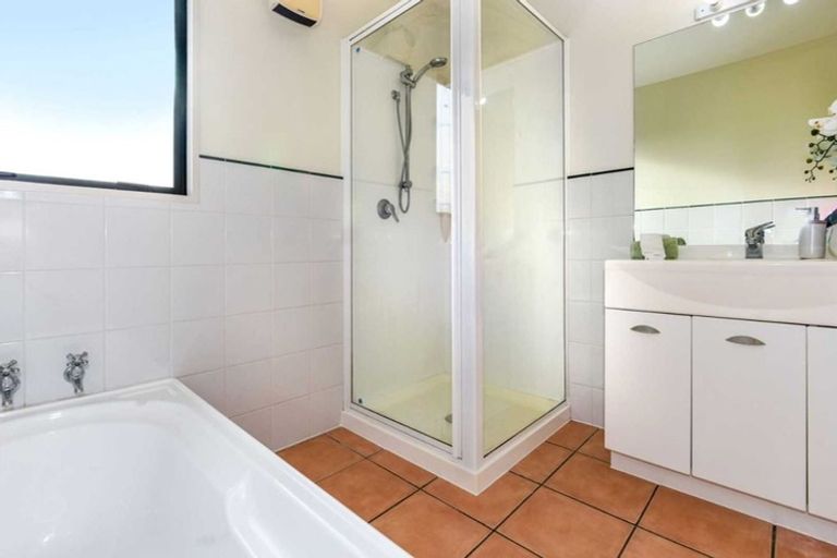 Photo of property in 78a Sawyers Arms Road, Northcote, Christchurch, 8052