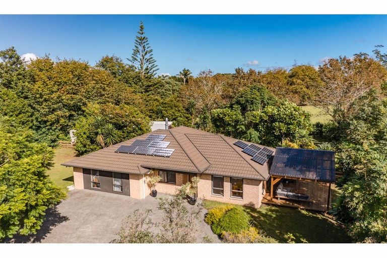 Photo of property in 1 Silkwood Lane, Kerikeri, 0230
