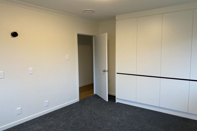 Photo of property in 1/15 Kayeleen Place, Cockle Bay, Auckland, 2014