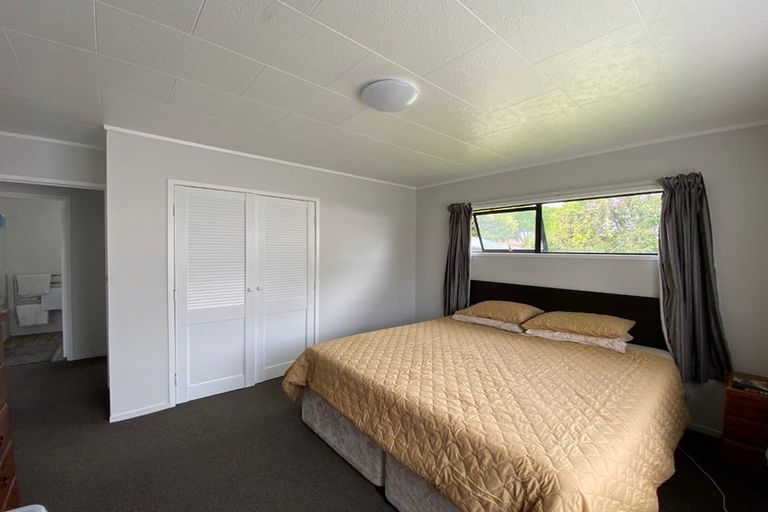 Photo of property in 96 Burundi Avenue, Clendon Park, Auckland, 2103