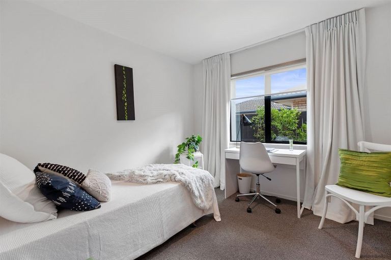 Photo of property in 305 Carmichael Road, Brookfield, Tauranga, 3110