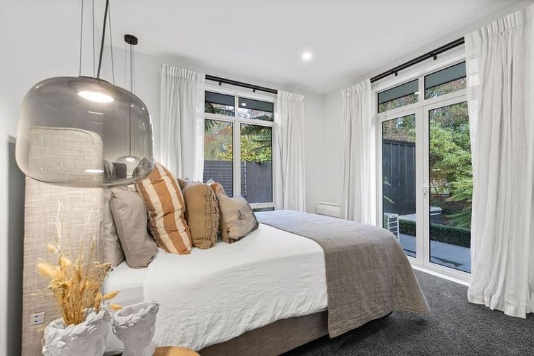 Photo of property in 17a Hamilton Avenue, Ilam, Christchurch, 8041