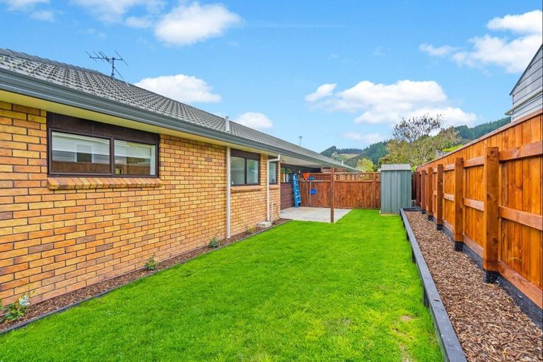 Photo of property in 60d Ruapehu Street, Paraparaumu, 5032