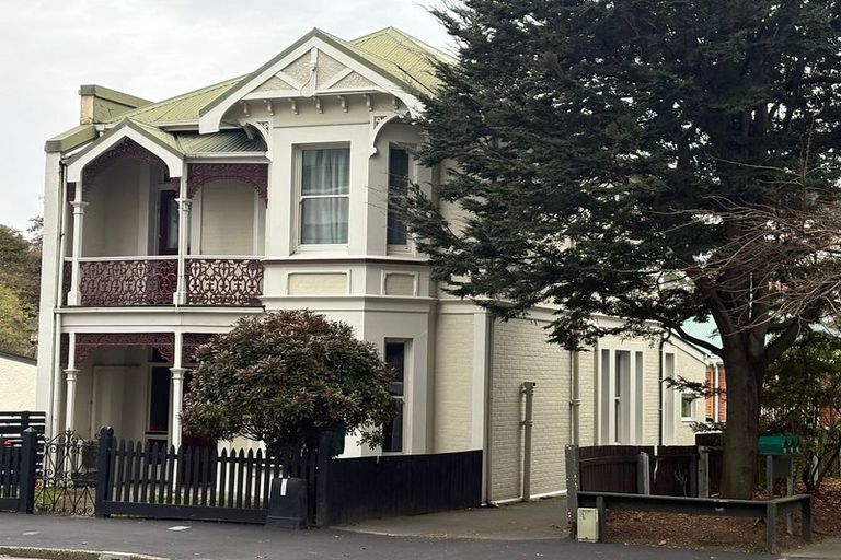Photo of property in 699a Cumberland Street, North Dunedin, Dunedin, 9016