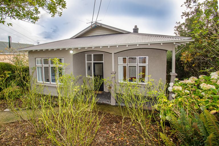 Photo of property in 25 Wales Street, Maori Hill, Dunedin, 9010