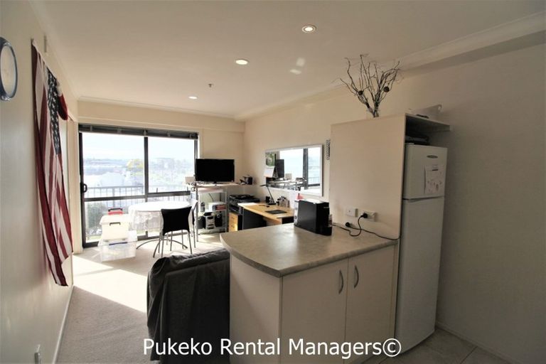 Photo of property in The Rennaissance, 3d/18 Ronwood Avenue, Manukau, Auckland, 2104